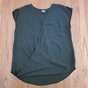 Soho Deep Green Sleeveless Blouse